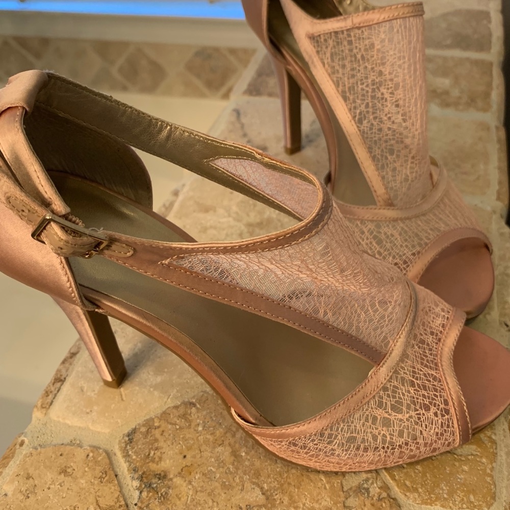 Gently used Dress Barn Blush heels